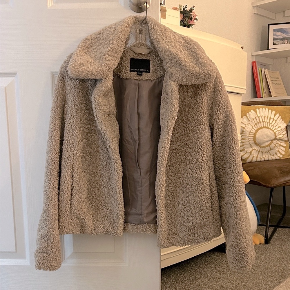 Banana Republic Beige Teddy Jacket